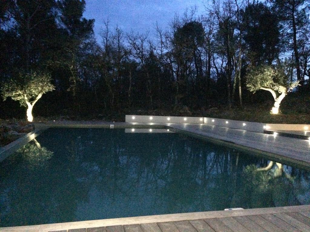 Sous Les Oliviers - Piscine Chauffee - Studios De Standing Tout-Equipes Saint-Maximin-la-Sainte-Baume Luaran gambar